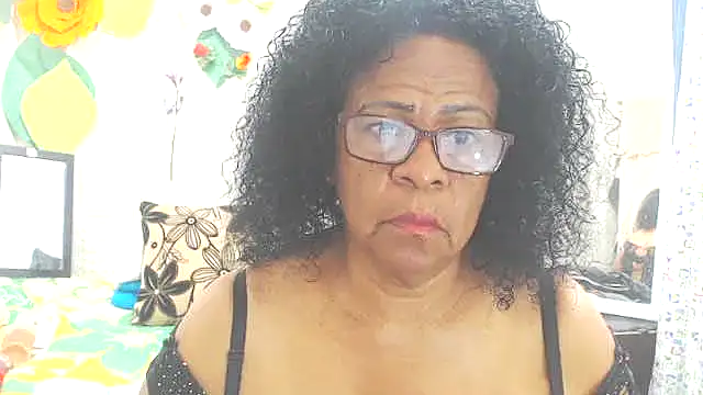 Snapshot of Yayis-hot-sexyw chatting on 11.09.25 Yayis-hot-sexyw online show from 11.09.25