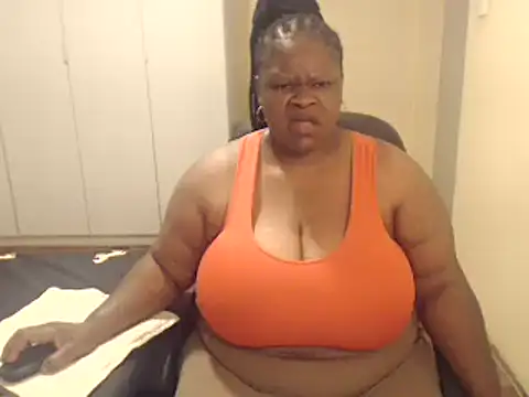 sweetnoziexx online show from 01.31.25