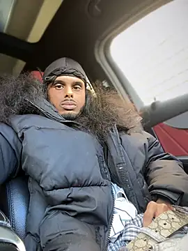 Snapshot of dingoding chatting on 12.19.24 dingoding online show from 12.19.24