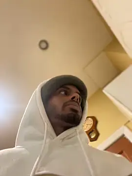 Snapshot of dingoding chatting on 03.20.25 dingoding online show from 03.20.25