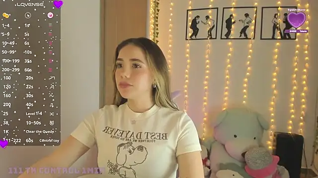 Snapshot of ShelbyHagen chatting on 10.24.25 ShelbyHagen online show from 10.24.25