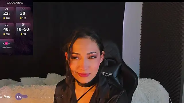 Snapshot of rosario215B chatting on 01.27.25 rosario215B online show from 01.27.25