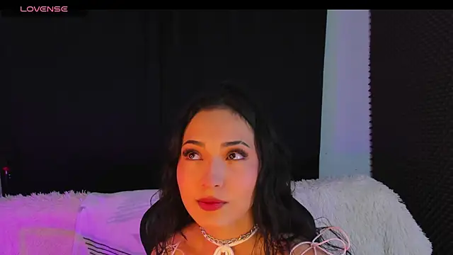 Snapshot of rosario215B chatting on 02.02.25 rosario215B online show from 02.02.25