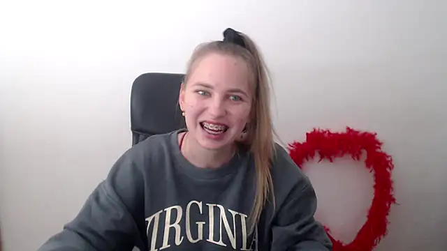 klerkarina online show from 10.20.25