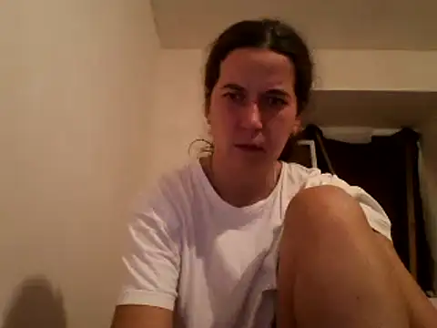 Snapshot of Tamilashaa chatting on 12.14.24 Tamilashaa online show from 12.14.24