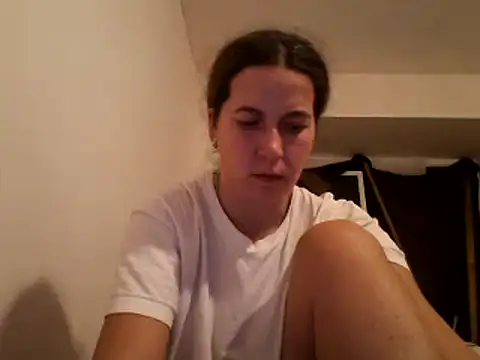 Snapshot of Tamilashaa chatting on 12.25.24 Tamilashaa online show from 12.25.24