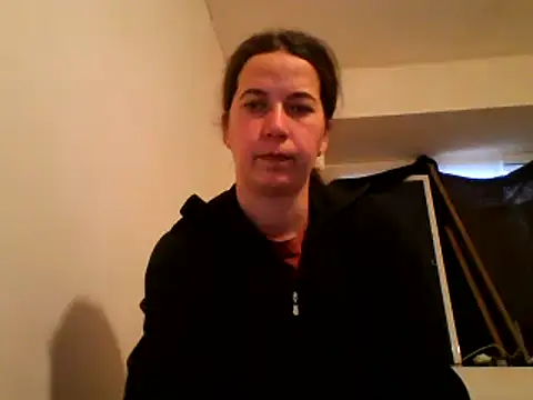 Snapshot of Tamilashaa chatting on 01.18.25 Tamilashaa online show from 01.18.25