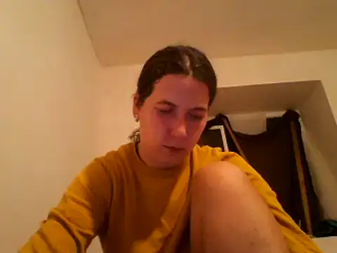 Snapshot of Tamilashaa chatting on 01.26.25 Tamilashaa online show from 01.26.25