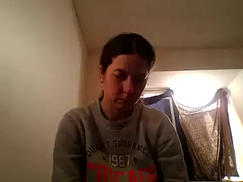 Snapshot of Tamilashaa chatting on 02.18.25 Tamilashaa online show from 02.18.25