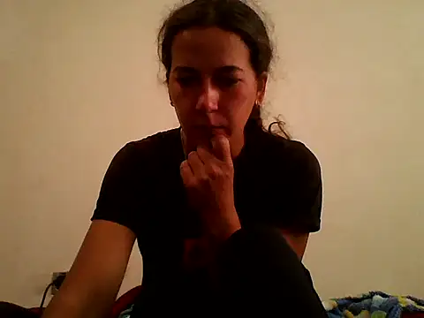 Snapshot of Tamilashaa chatting on 09.15.25 Tamilashaa online show from 09.15.25