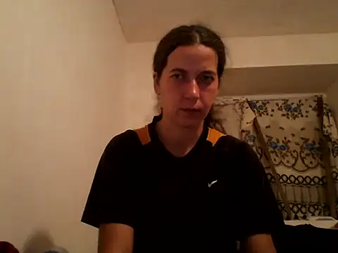 Snapshot of Tamilashaa chatting on 10.11.25 Tamilashaa online show from 10.11.25