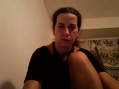 Snapshot of Tamilashaa chatting on 10.26.25 Tamilashaa online show from 10.26.25