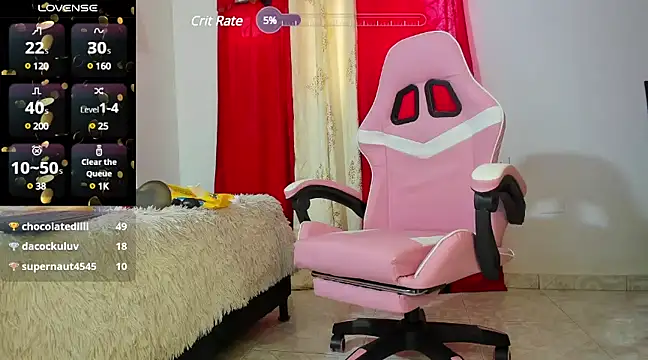 Snapshot of Khity-ebony chatting on 12.01.24 Khity-ebony online show from 12.01.24