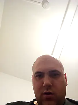 Snapshot of mario890605 chatting on 01.13.25 mario890605 online show from 01.13.25