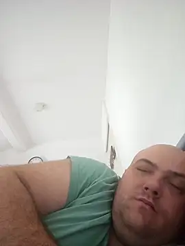 Snapshot of mario890605 chatting on 09.14.25 mario890605 online show from 09.14.25