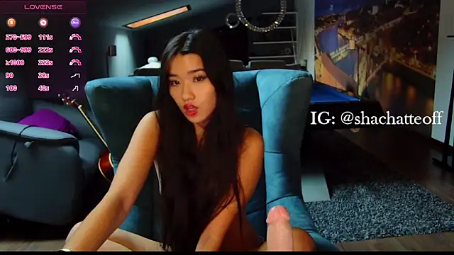 Snapshot of shachatteof chatting on 10.26.25 shachatteof online show from 10.26.25