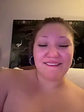 Snapshot of RosieDixx chatting on 12.25.24 RosieDixx online show from 12.25.24