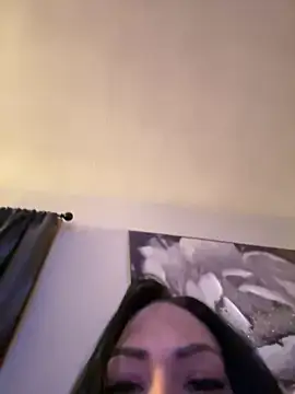 Snapshot of annablisss chatting on 02.16.25 annablisss online show from 02.16.25