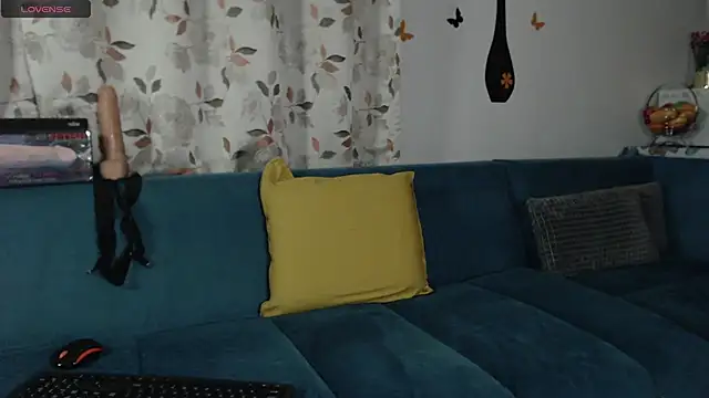 Snapshot of Goddess_Tina chatting on 09.25.25 Goddess Tina online show from 09.25.25