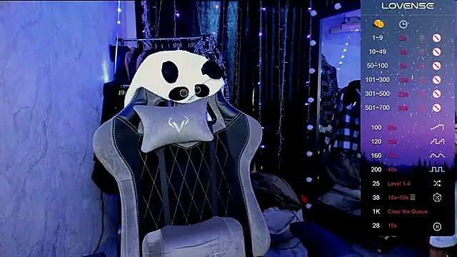 Snapshot of dj_eban_ chatting on 01.11.25 dj eban online show from 01.11.25