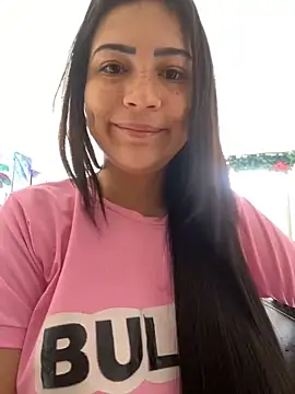 Snapshot of cutesarah_ chatting on 01.04.25 cutesarah online show from 01.04.25