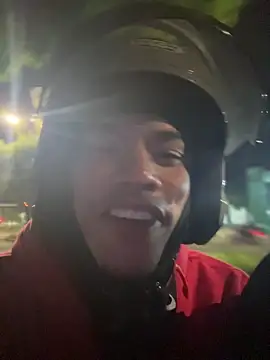 Snapshot of BestMasterForYou chatting on 10.11.25 BestMasterForYou online show from 10.11.25