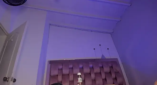 Snapshot of swt-booty chatting on 02.21.25 swt-booty online show from 02.21.25