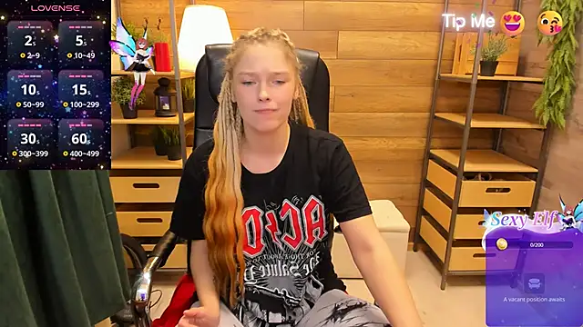 Snapshot of _fiona_Love chatting on 01.21.25  fiona Love online show from 01.21.25
