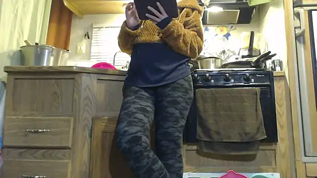 Snapshot of sexyinpantyhose chatting on 02.01.25 sexyinpantyhose online show from 02.01.25