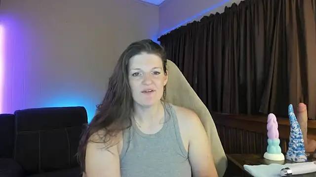 Kelly Carolina online show from 10.05.25
