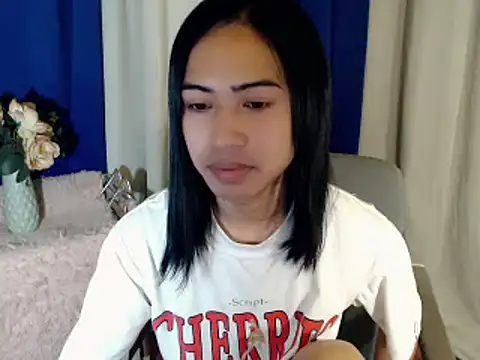 Snapshot of Lemonadexxx chatting on 12.04.24 Lemonadexxx online show from 12.04.24