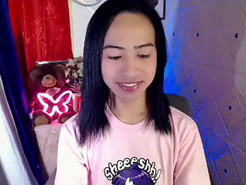 Snapshot of Lemonadexxx chatting on 12.21.24 Lemonadexxx online show from 12.21.24