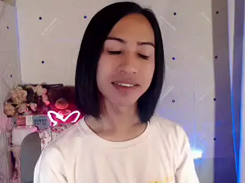 Snapshot of Lemonadexxx chatting on 02.20.25 Lemonadexxx online show from 02.20.25