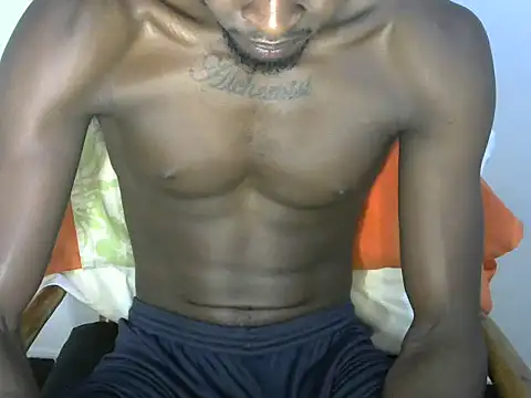 Snapshot of blackpanther_777 chatting on 12.14.24 blackpanther 777 online show from 12.14.24