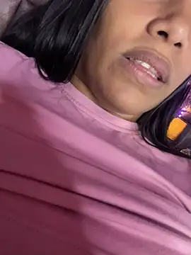 ArielleMillerr online show from 12.20.24