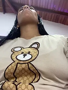 ArielleMillerr online show from 01.05.25