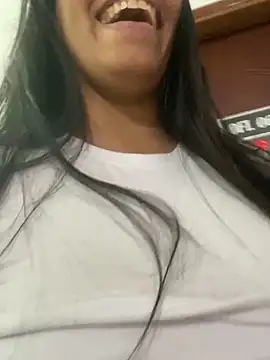 ArielleMillerr online show from 01.15.25