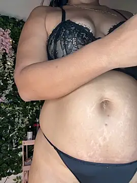 ArielleMillerr online show from 10.06.25