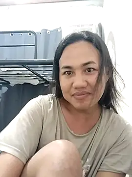 Snapshot of sexyts69xx chatting on 03.10.25 sexyts69xx online show from 03.10.25