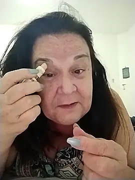 Yaya Mineira online show from 10.20.25