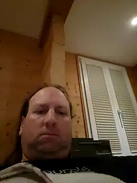 Snapshot of GeilerSchweizer chatting on 02.09.25 GeilerSchweizer online show from 02.09.25