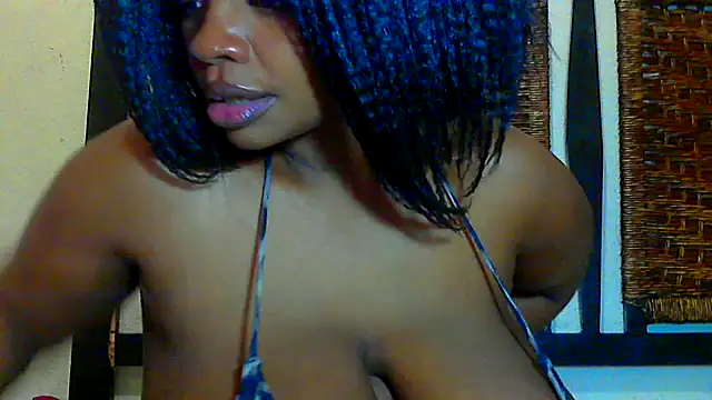 Snapshot of CallyCallienteXxX chatting on 01.11.25 CallyCallienteXxX online show from 01.11.25