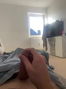 Snapshot of oroszlanw chatting on 01.19.25 oroszlanw online show from 01.19.25