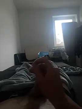 Snapshot of oroszlanw chatting on 09.27.25 oroszlanw online show from 09.27.25