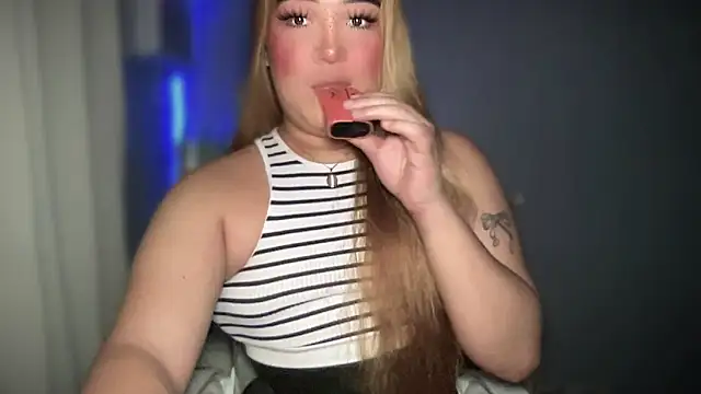 Snapshot of MissCataleyaxxx chatting on 09.16.25 MissCataleyaxxx online show from 09.16.25