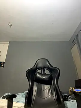 Snapshot of JayJayRod chatting on 10.15.25 JayJayRod online show from 10.15.25