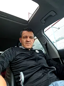 Snapshot of Hakocity2200 chatting on 10.13.25 Hakocity2200 online show from 10.13.25