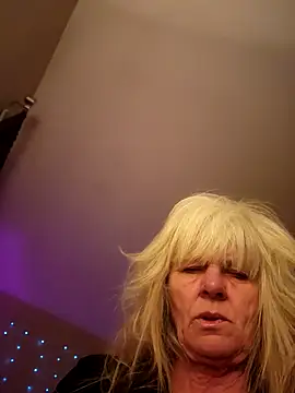 Snapshot of IMS_BHAVEN chatting on 01.24.25 IMS BHAVEN online show from 01.24.25