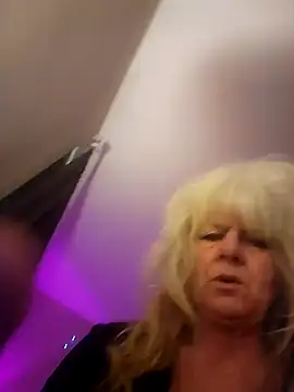 Snapshot of IMS_BHAVEN chatting on 03.18.25 IMS BHAVEN online show from 03.18.25