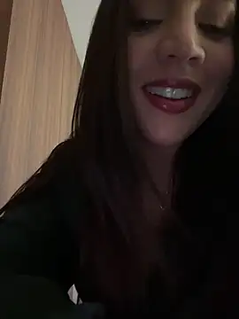 Snapshot of marcimaa chatting on 01.18.25 marcimaa online show from 01.18.25